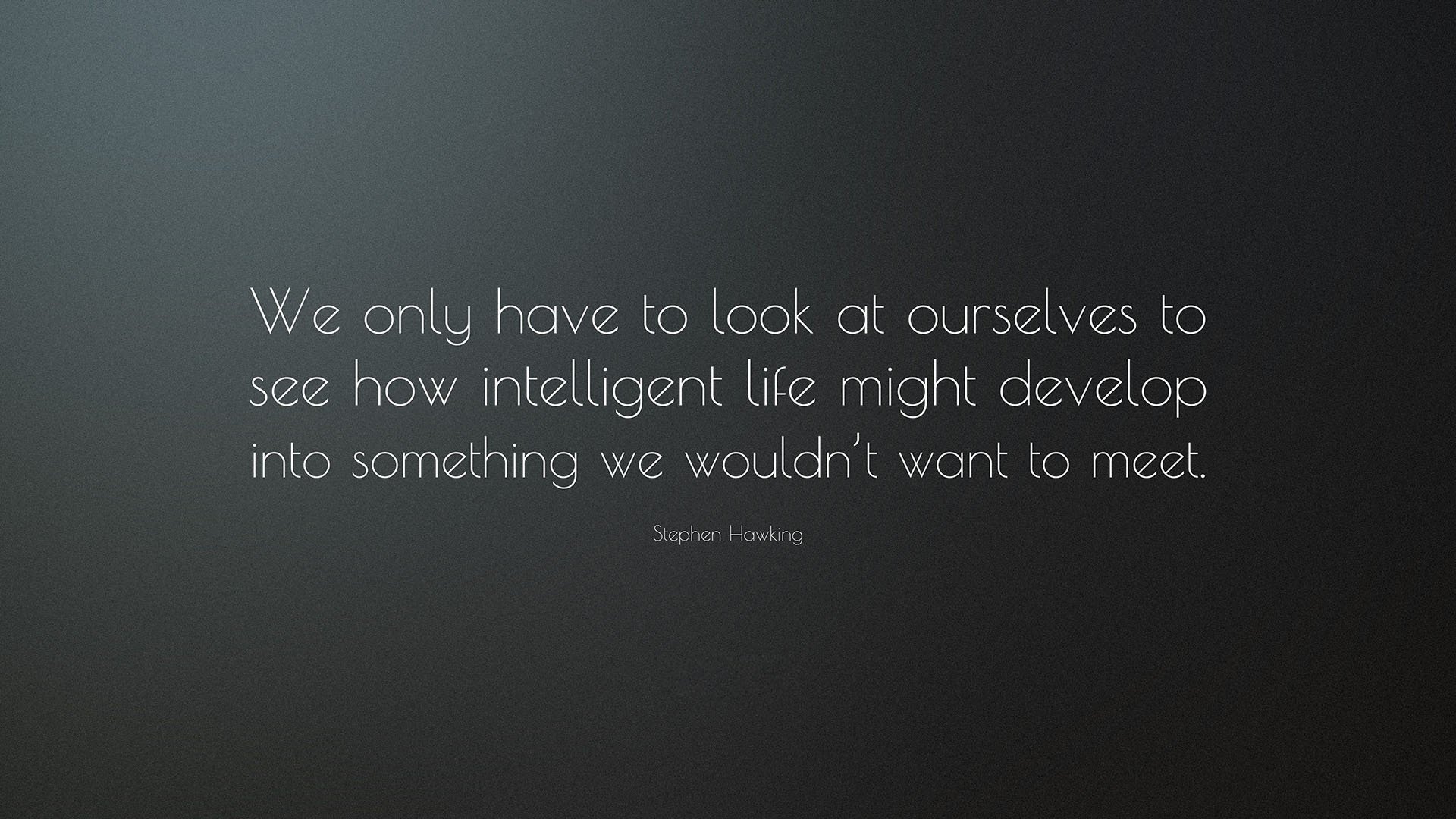 赛道与球场，唯一性的逆袭之战