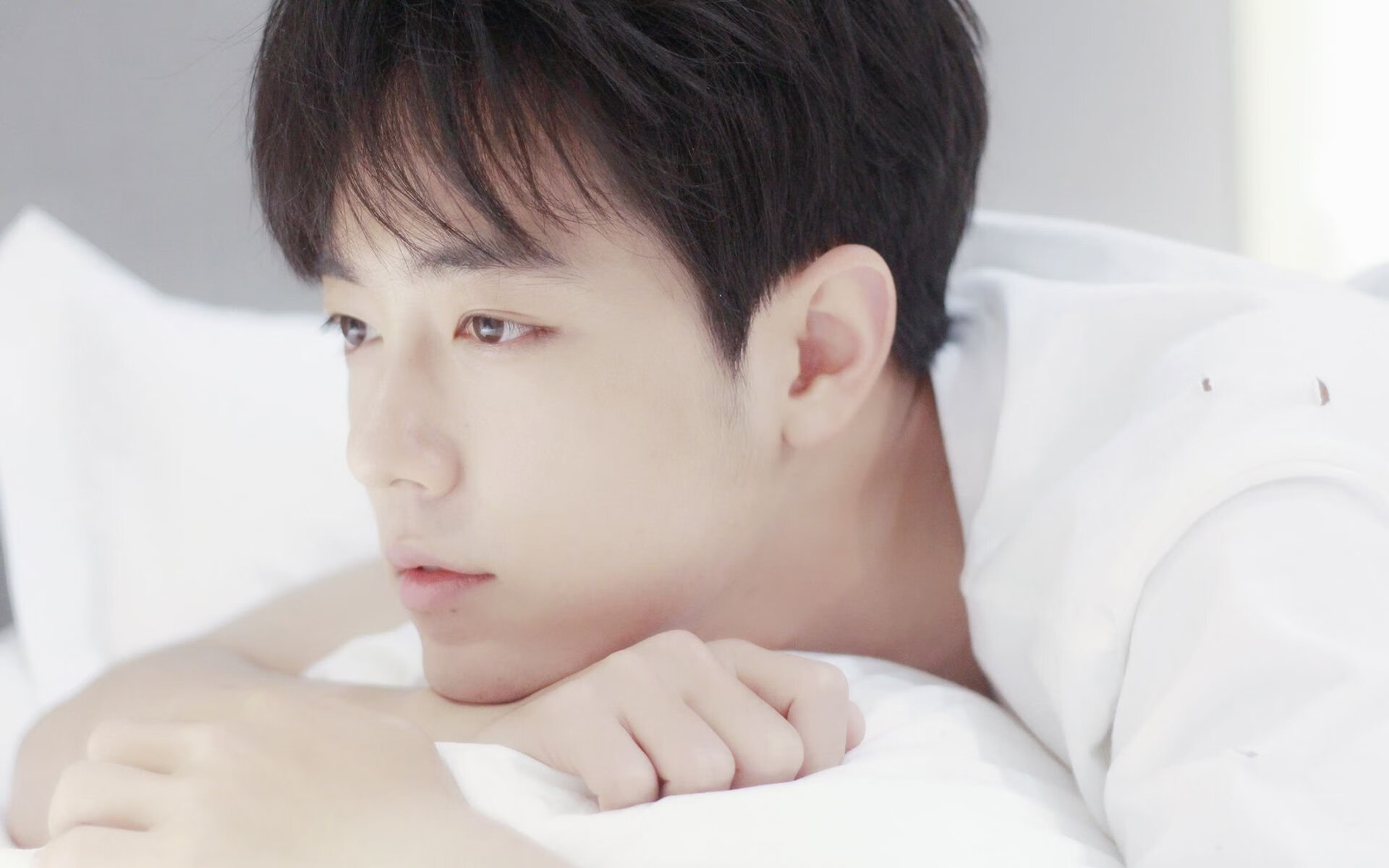 绿茵场上的法老诅咒，当克瓦拉茨赫利亚的爆发撞上埃及对苏格兰的艺术封锁